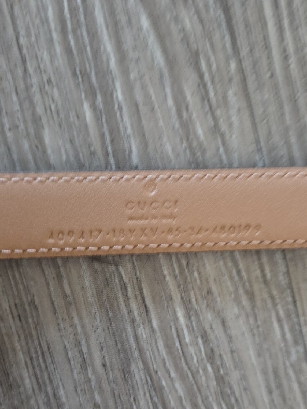 Authentic Gucci Tan Leather Double G Slim Signature Belt 85-34 - Picture 2 of 3